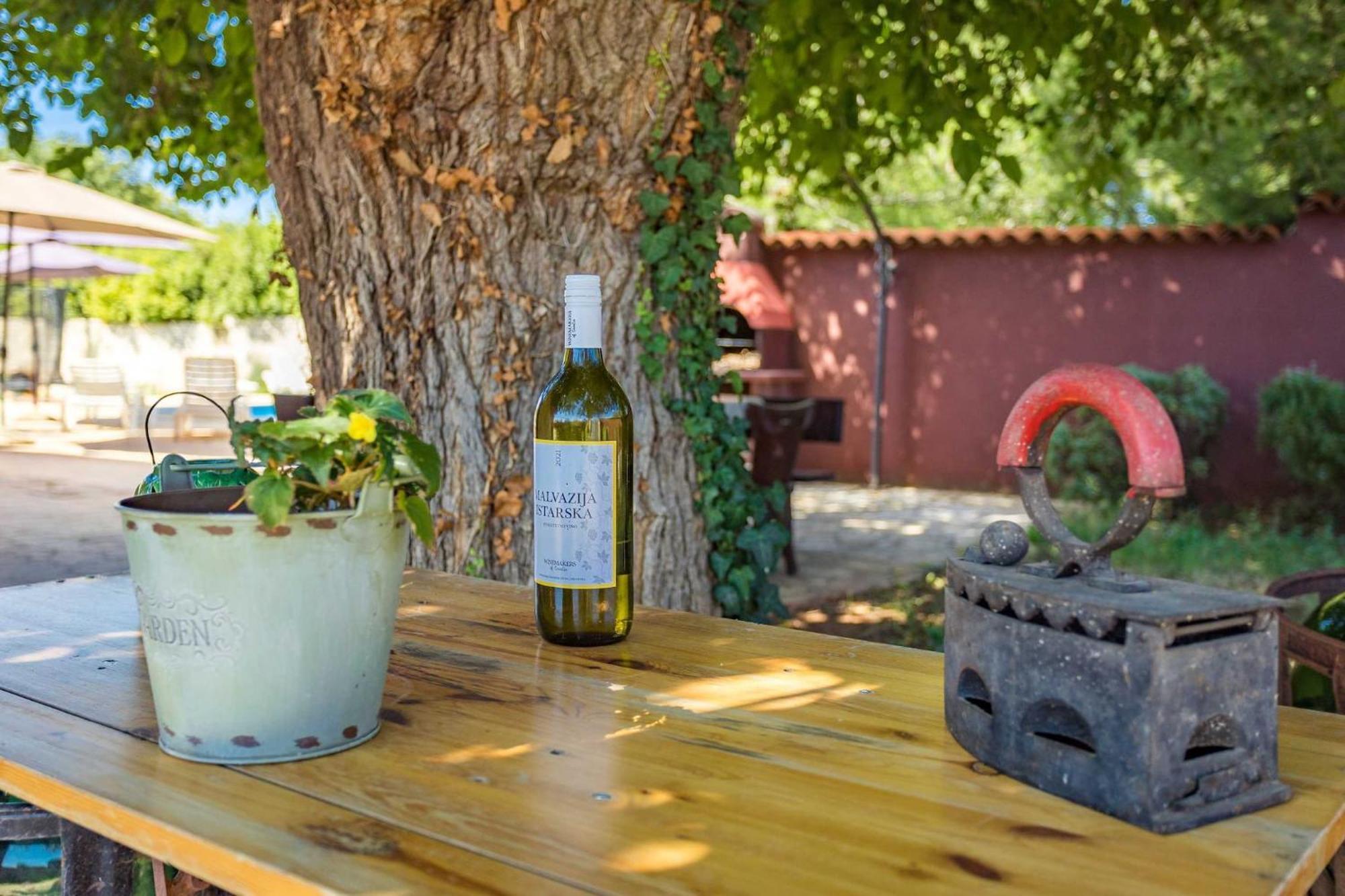 Holiday Home Pina Πούλα Εξωτερικό φωτογραφία