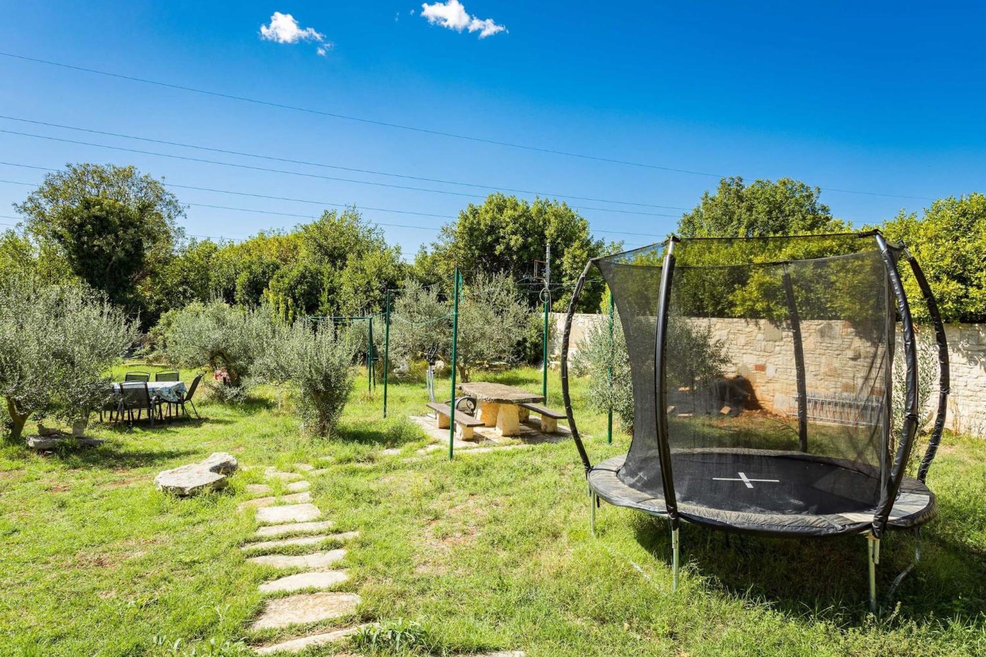 Holiday Home Pina Πούλα Εξωτερικό φωτογραφία